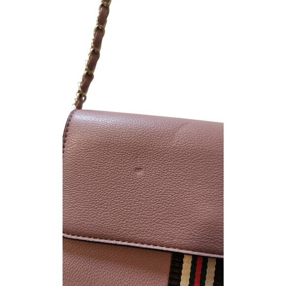 Pink Faux Leather Crossbody Bag with Chain Strap & Stripe Accent | Pre-Owned - Picture 2 of 6